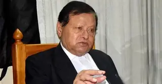 সাবেক আইনমন্ত্রী ব্যারিস্টার শফিক আহমেদ মারা গেছেন